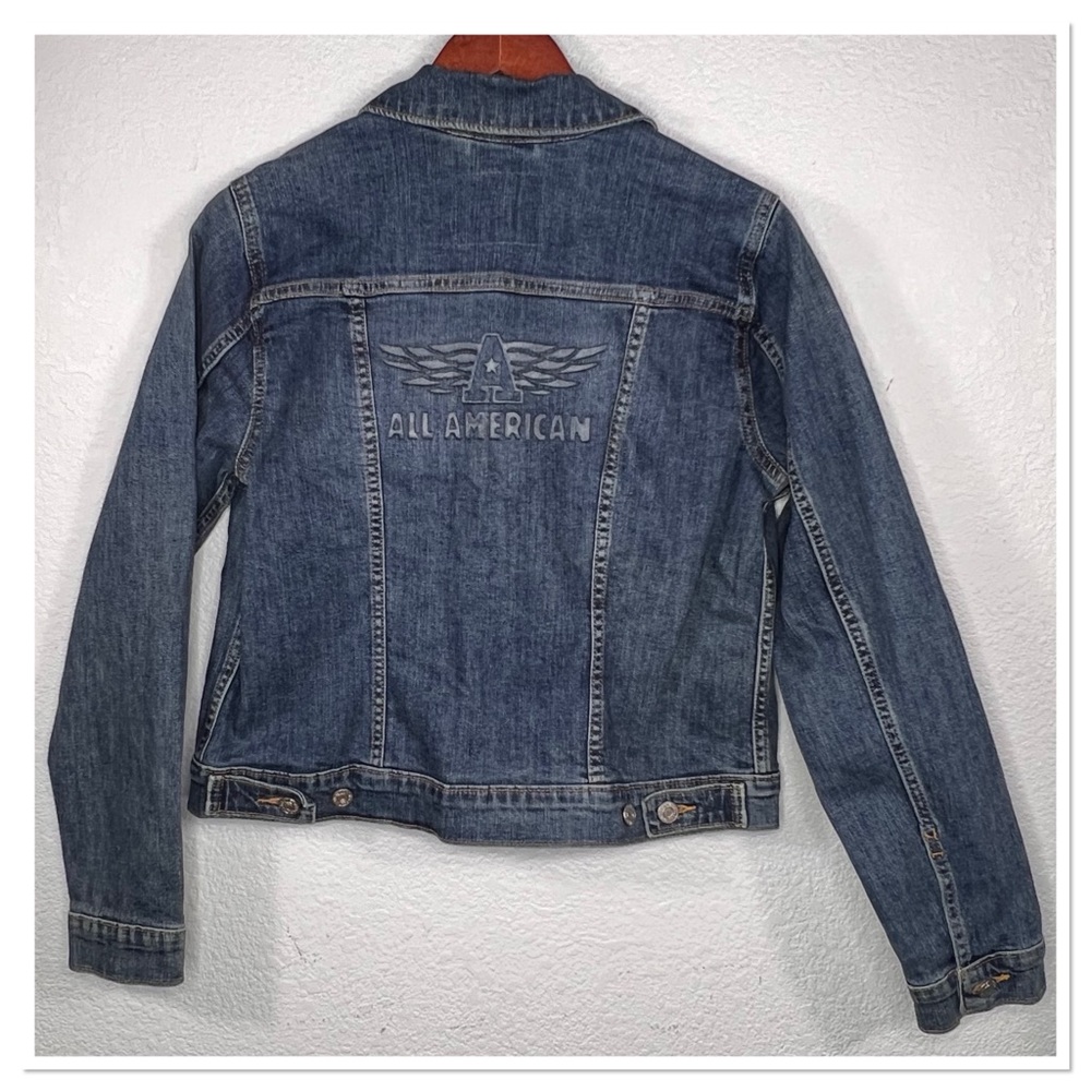 Levi's Women's Classic Blue Jean Jacket Sz M Cotton Blend NWT - Picture 5 of 11
